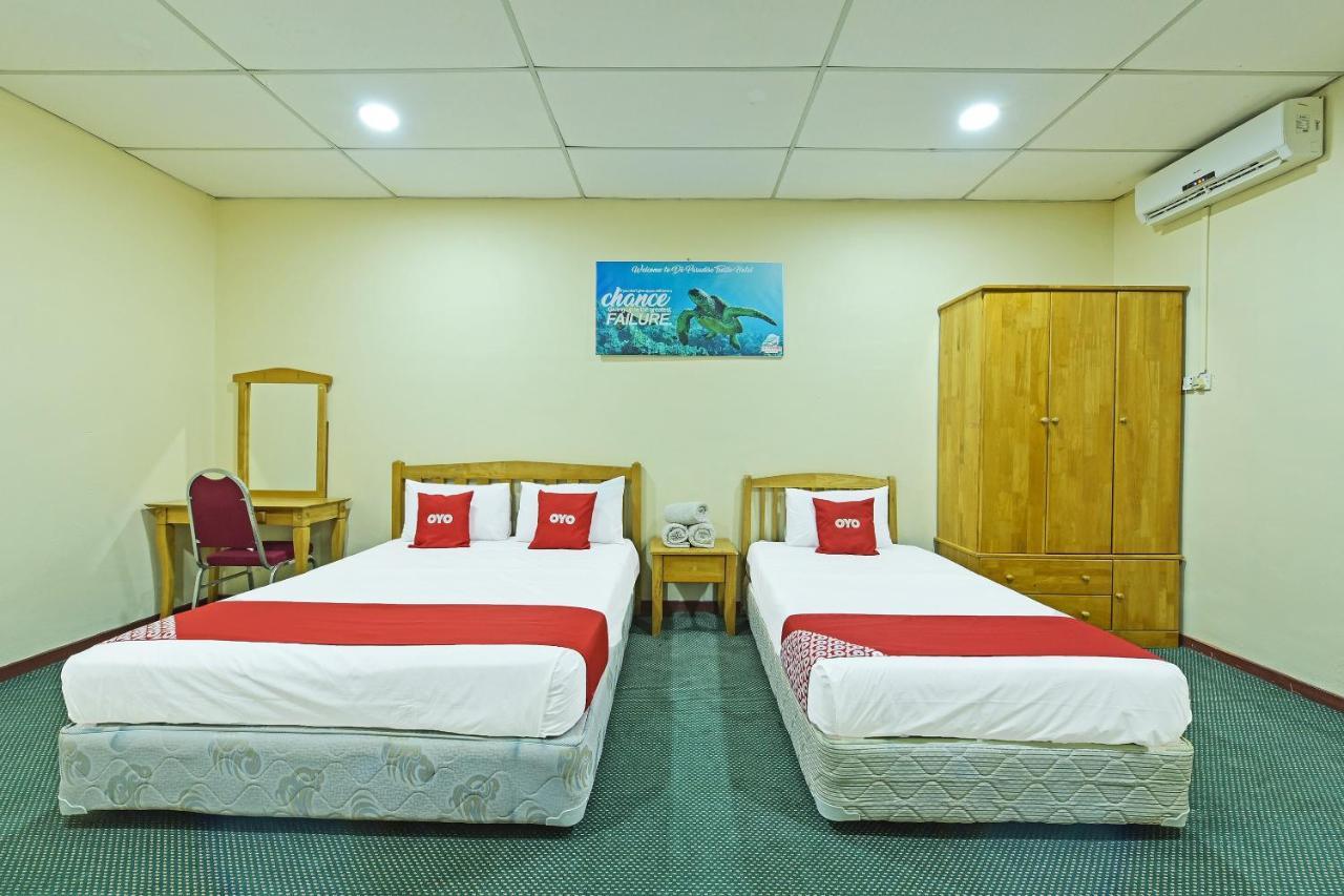 Oyo 90672 De Paradise Turtle Hotel Kerteh Eksteriør bilde