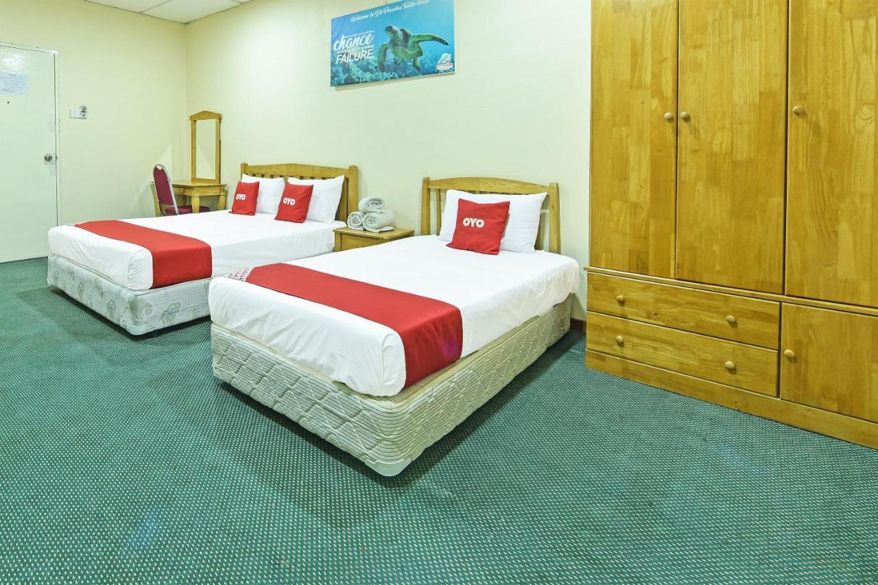 Oyo 90672 De Paradise Turtle Hotel Kerteh Eksteriør bilde